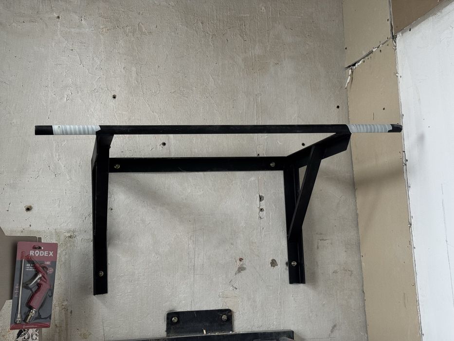 Настенный турник