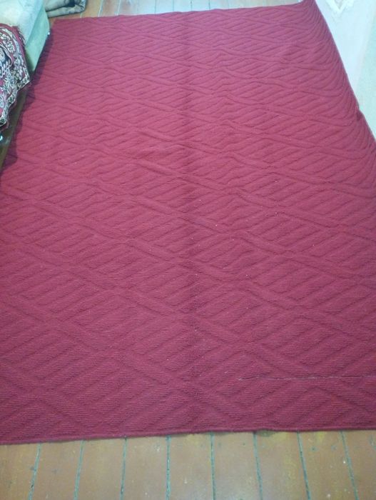 Продам ковры срочно