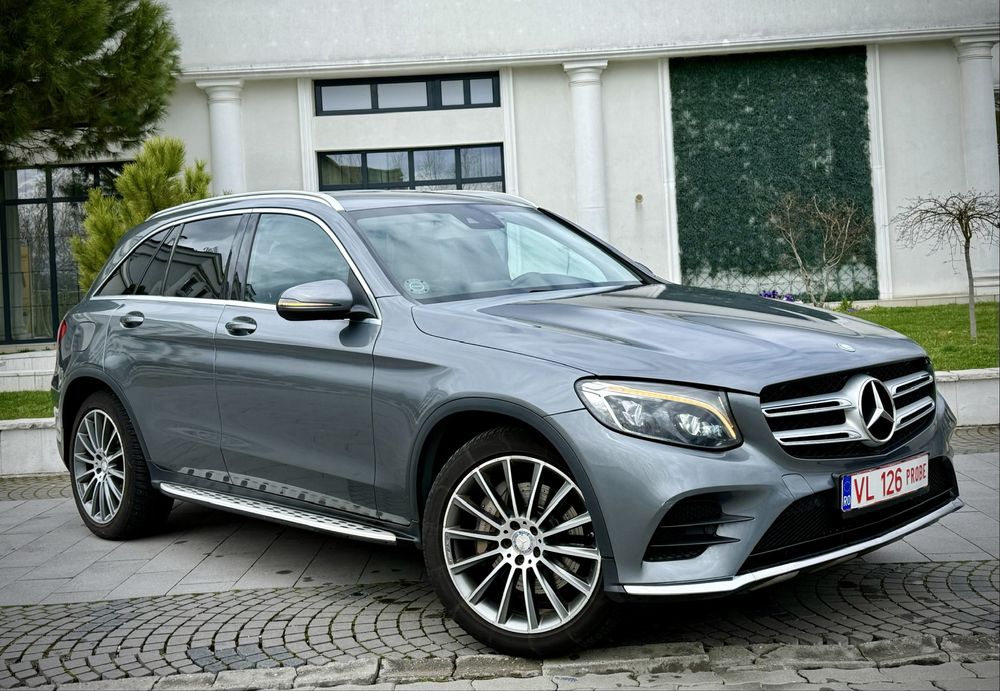 Mercedes Benz GLC250d 4-Matic AMG Pack+Designo! Garantie !