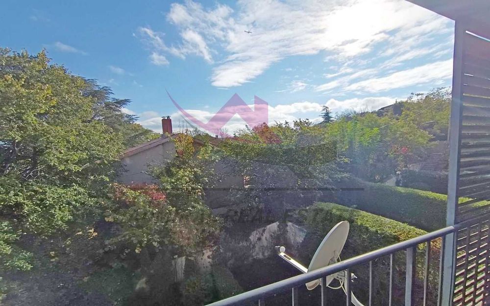 Чудесно Предложение! Двустаен+ Паркомясто- м-ст Траката