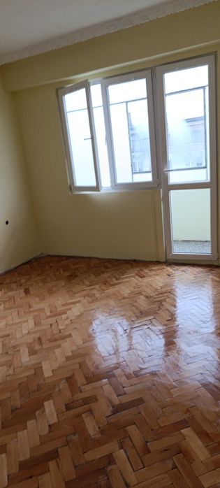 Почистване на домове и офиси