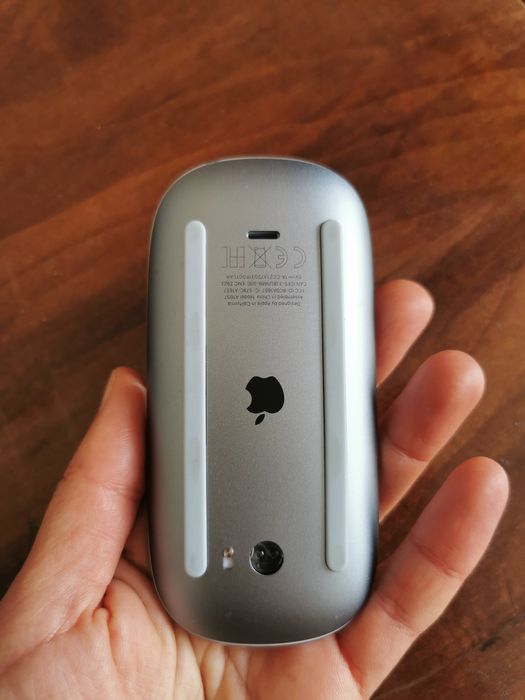 Мышь Magic mouse