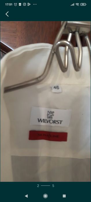 Продам рубашку вечерию .