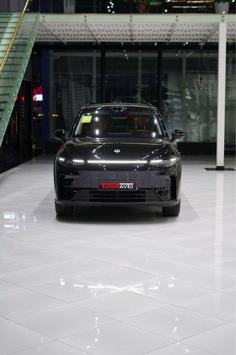 Leapmotors C16 Restyling Hybrid 6-seaters