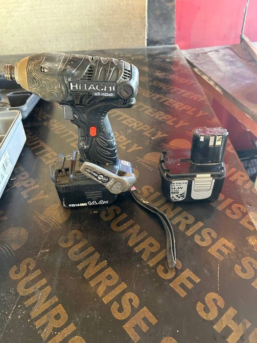 Инпактор инпакт драйвър Хитачи HITACHI HI KOKI японски литиева батерия
