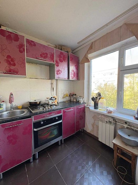 Продам 2к р-н Молодежный