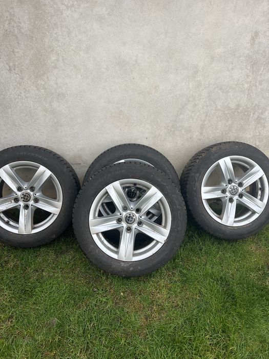 Vand roti cu cauciucuri de iarna pentru Bmw e90 dot 2022 i