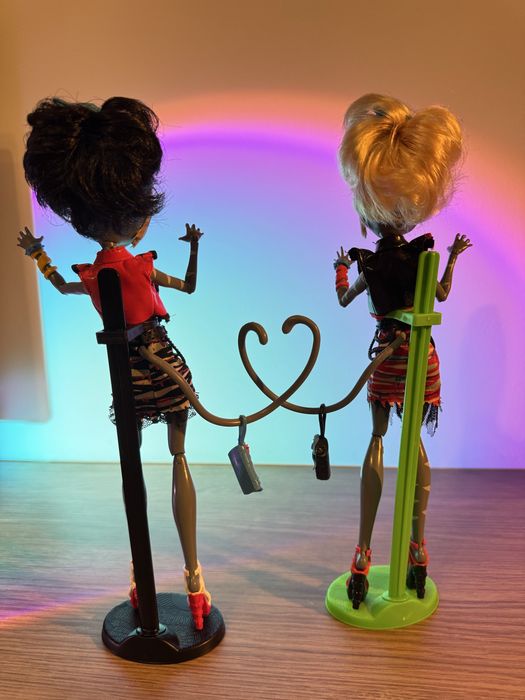 Papusi Monster High Meowlody si Purrsephone stare foarte buna