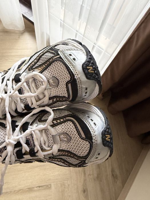 New Balance 1906