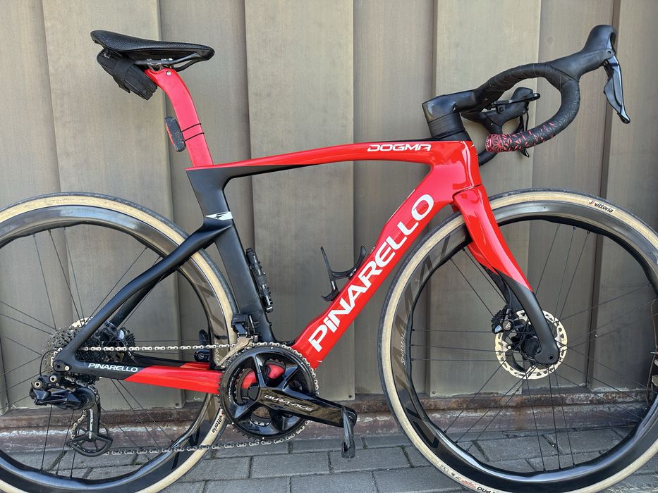 Карбонов велосипед PINARELLO Dogma F,Dura Ace di2-12V.PWM.2025г.