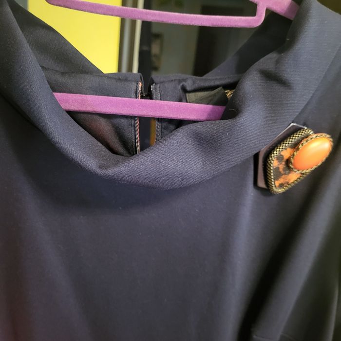 Продам платье шерстяной