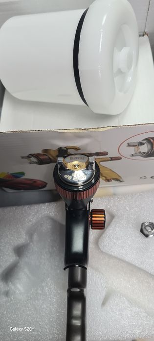 Vând pistol de vopsit auto Sata