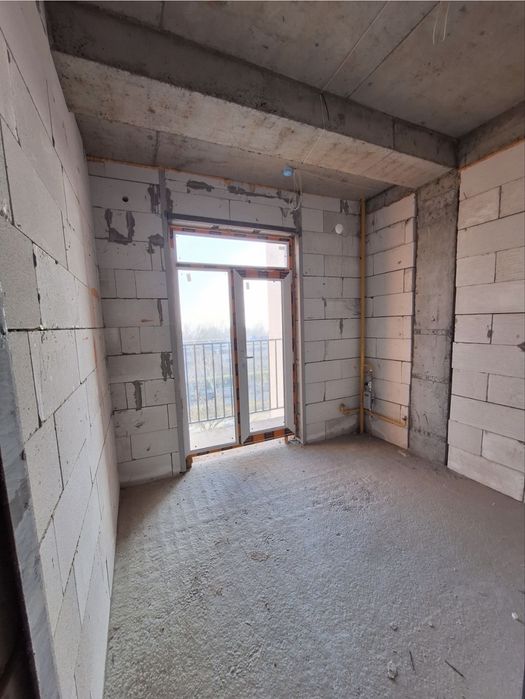 Чинара парк. Продаю свою квартиру 2+1комнатная 59.5 кв.м 2 этаж