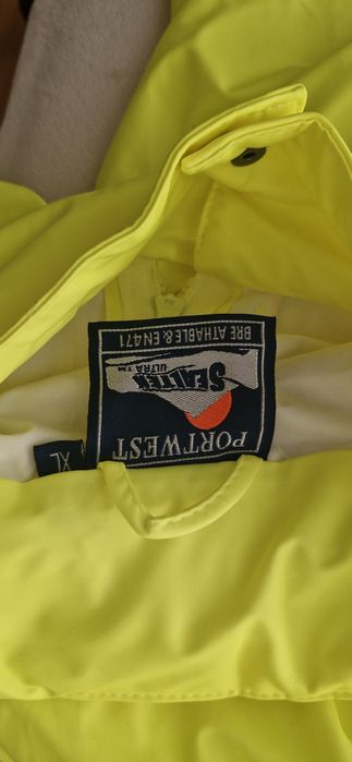 Чисто нов работен Гащеризон