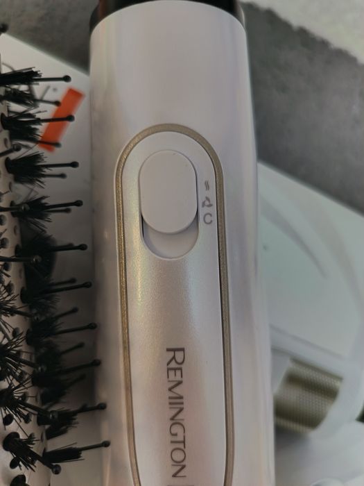 Четка с горещ въздух Remington