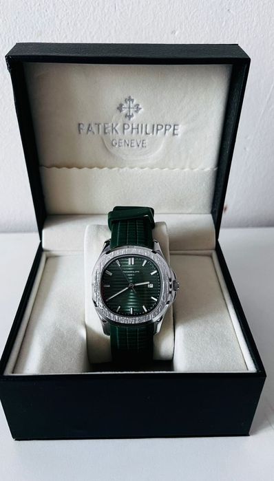 Часы наручные от Petek Phileppe