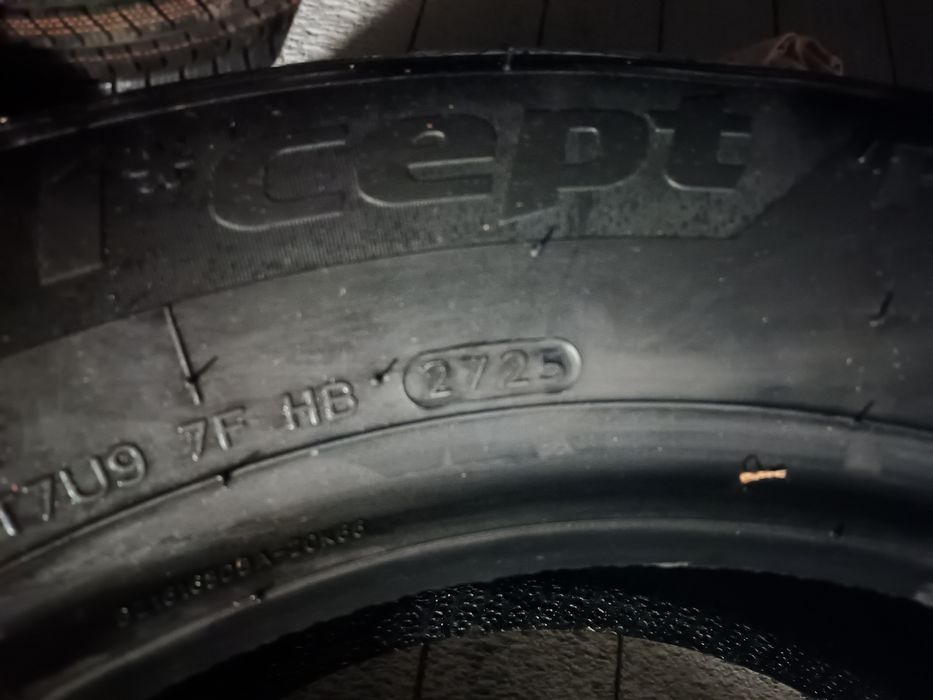 215 60 16 hankook iarna