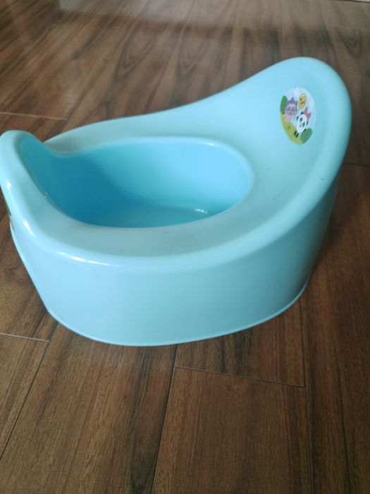 Продам детский горшок