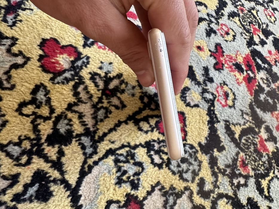 Айфон 7 32 гб золотистый