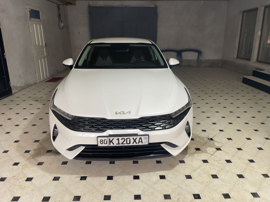 Kia 5 сотилади.Kia