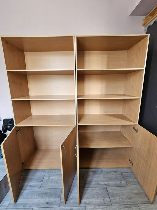 Продам  шкаф большой