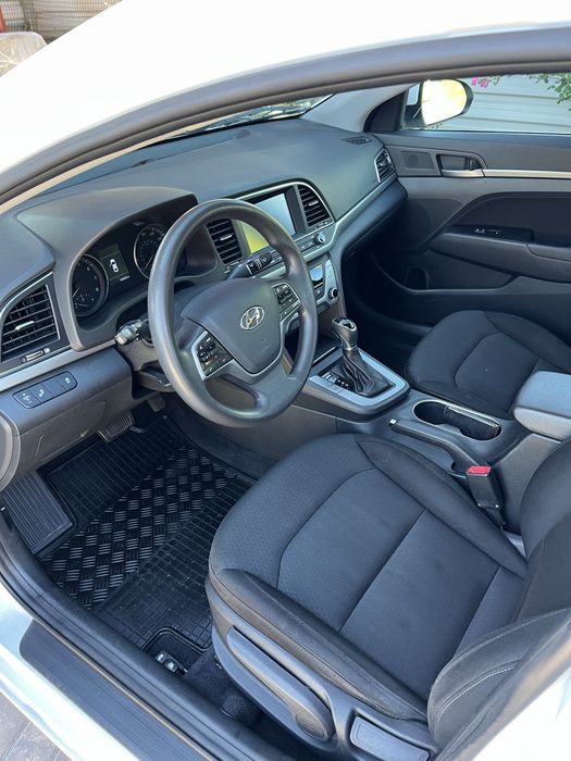 HYUNDAI Elantra 2018 — imagine 5