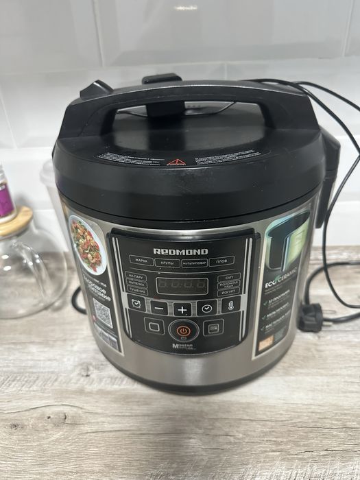Redmond Мультиварка НЕРАБОЧАЯ!