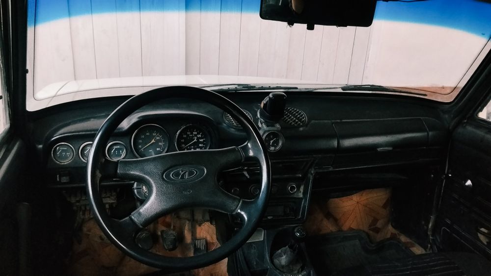 Vaz 1987 sotiladi