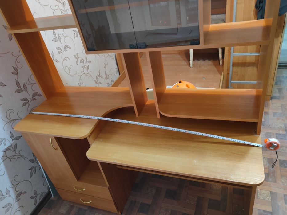 ПРОДАМ Компьютерный стол, Рабочий стол