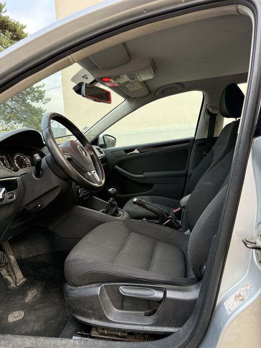 VOLKSWAGEN Jetta 2011 — imagine 5