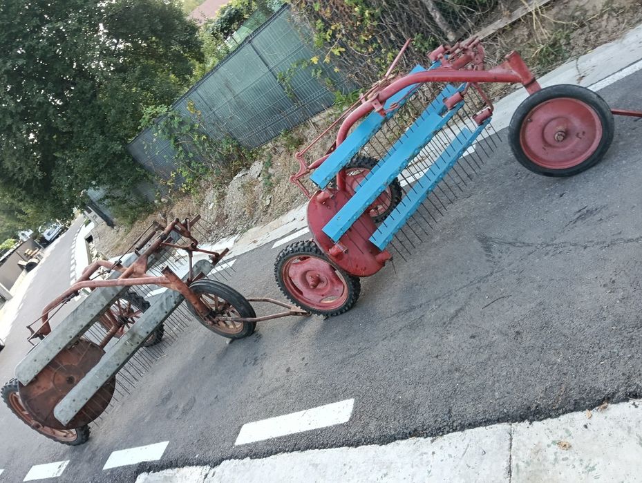 Furtune de pompieri și greble