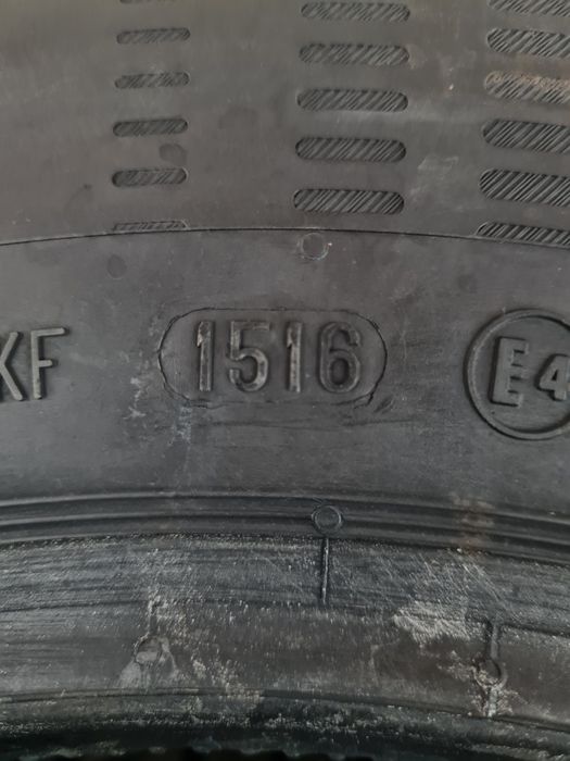Нови летни гуми 4 броя CONTINENTAL ContiEcoContact5 185 70 R14