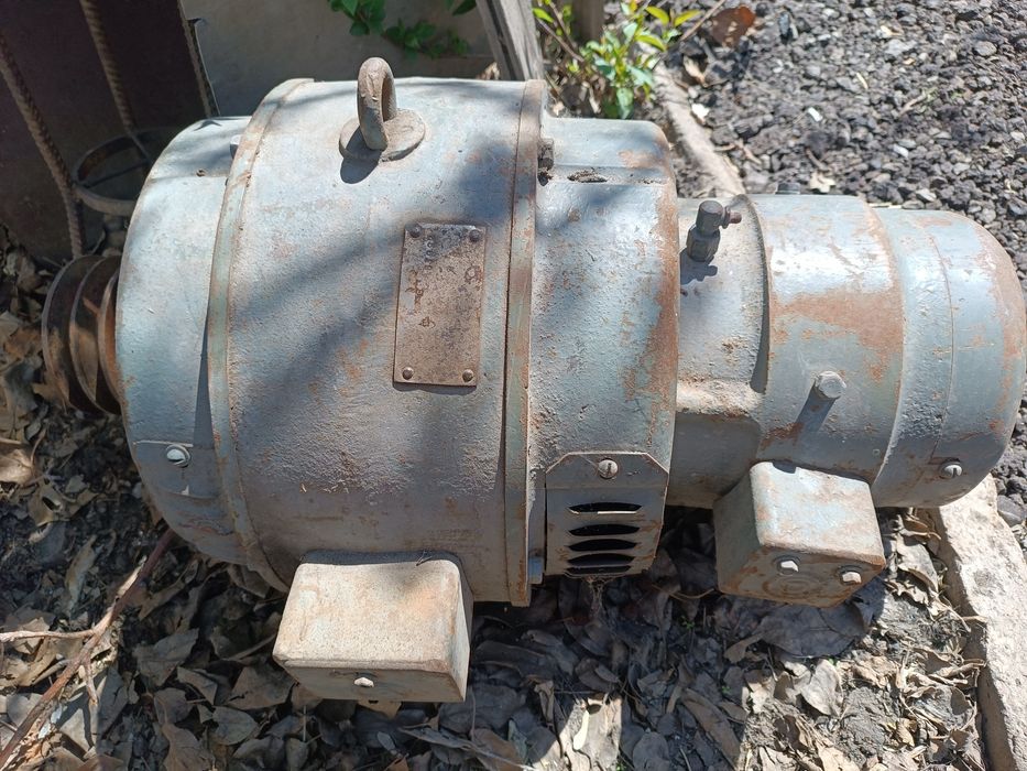 Продам генераторы