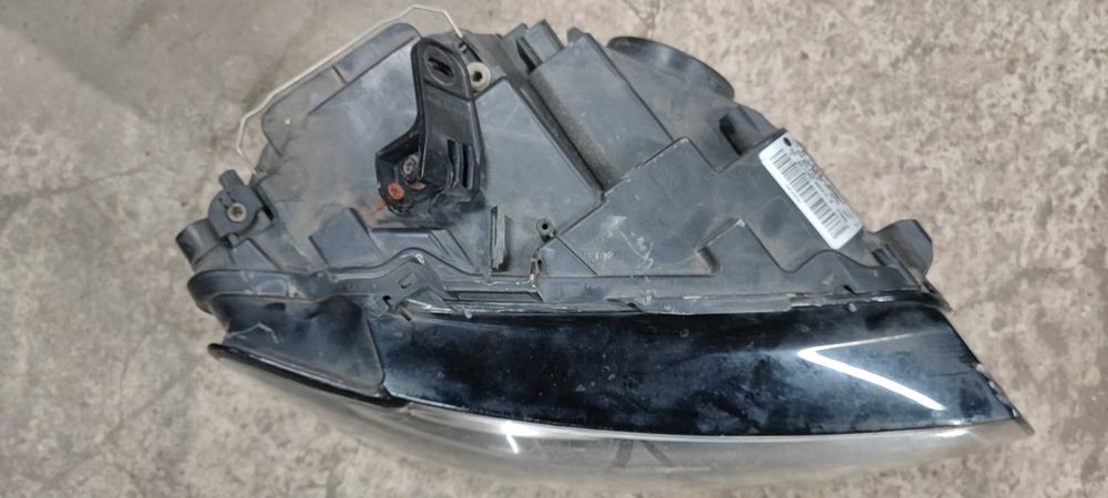 Фар Фарове с дефекти Audi A4 A5 b8 8T Facelift символични цени Ауди