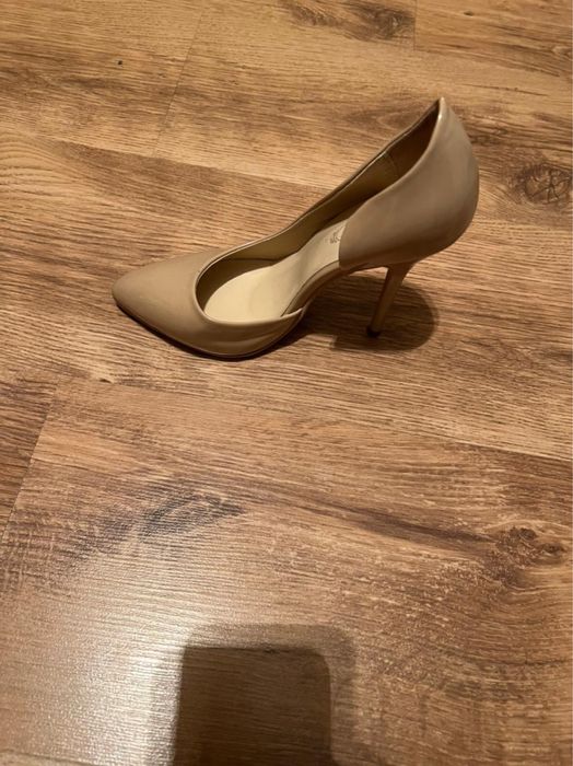 Туфли шпильки, в отличном состоянии