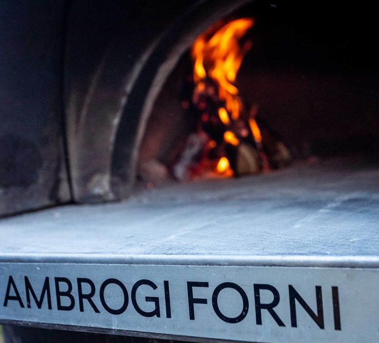 De inchiriat cabane A-Frame 6-8 persoane