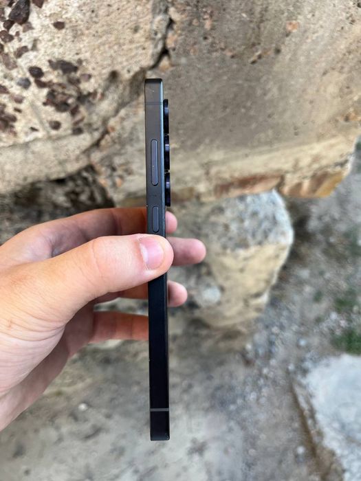 Продам Samsung s25 ultra