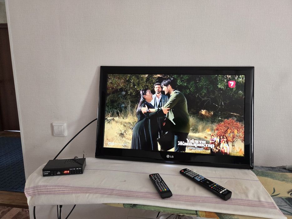 Продам телевизор Lg