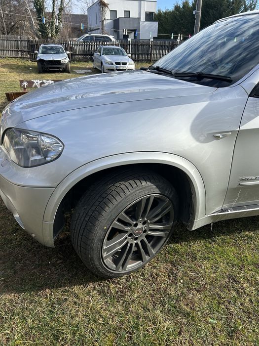 Aripa dreapta aripa stanga bmw x5 e70