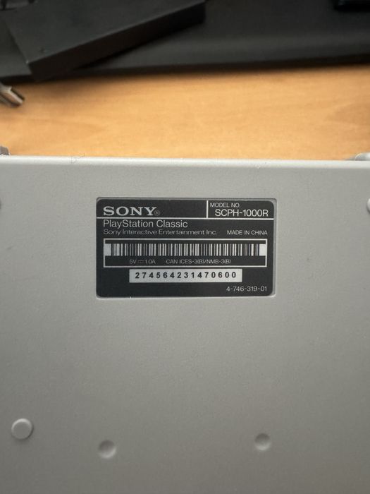 Consola Sony Playstatio Clasic mini SCPH 1000R