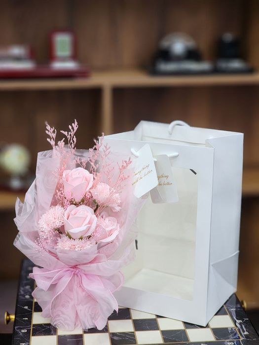 Цветы букет для женщин