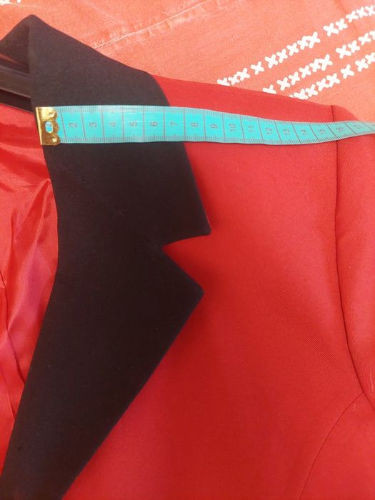 Sacou roșu/negru mărimea 54