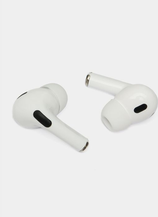 Продаётся Беспроводные наушники "Pods Pro" (Упаковка не открытая)