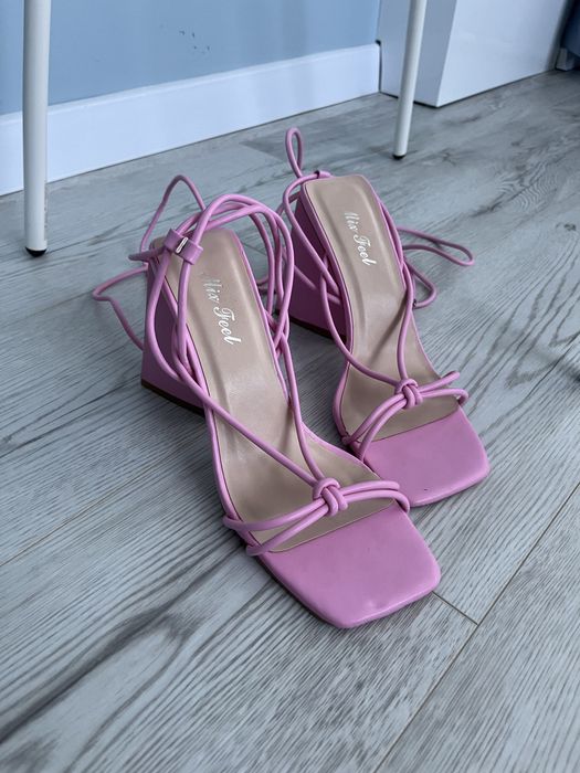 Дамски обувки 38 номер 15 лв