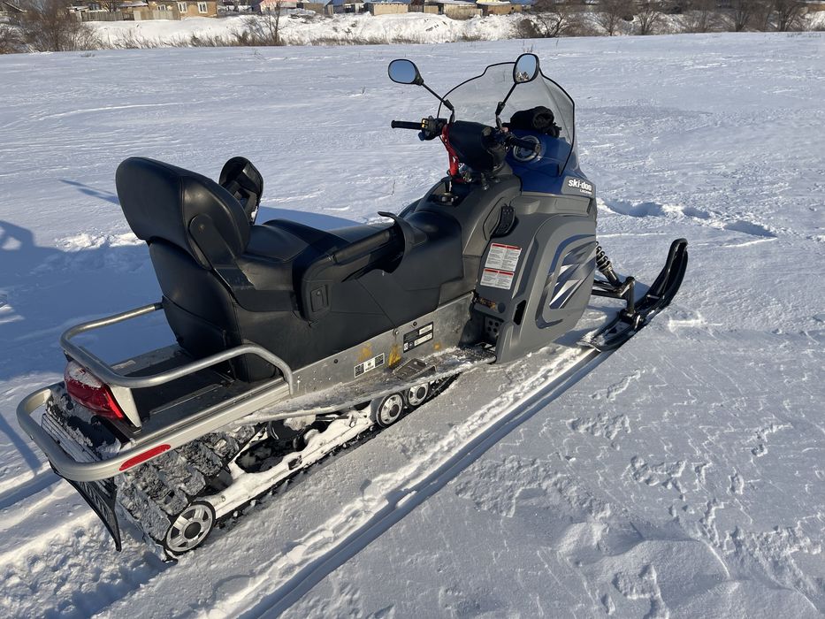 снегоход BRP legend touring v-800