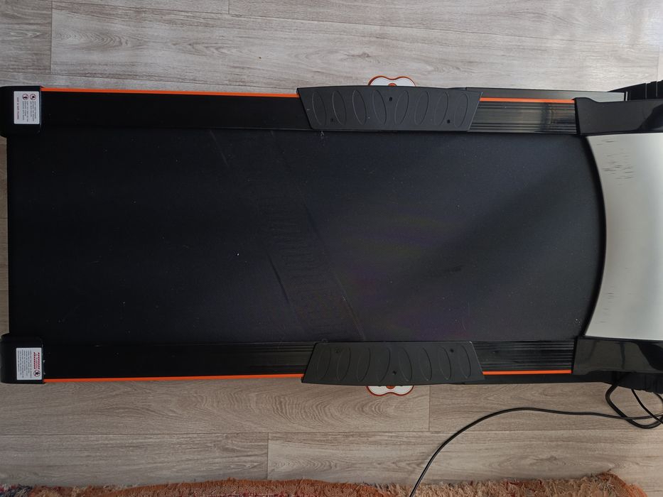 Продам беговую дорожку Genau Evolution M800