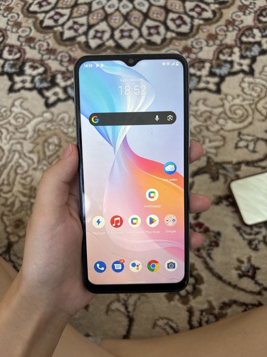 Vivo Y21 телефон