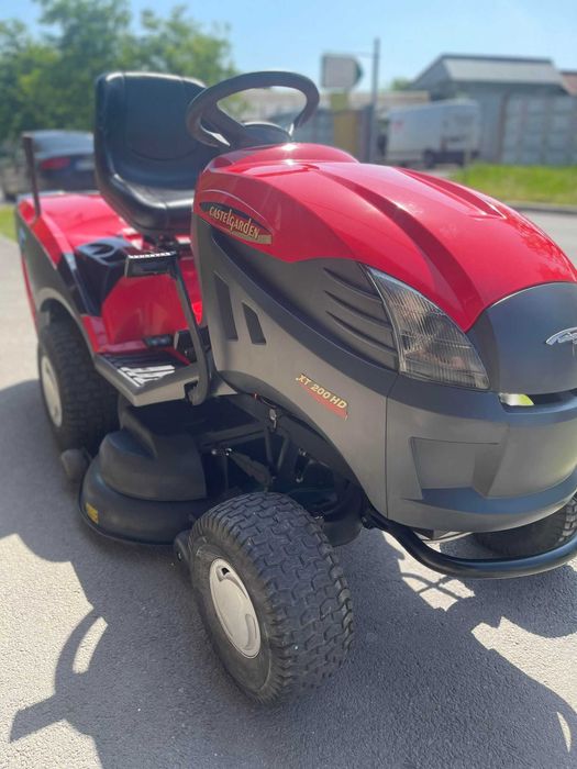 Tractoras Castel Garten de tuns iarba 20hp VTWiN