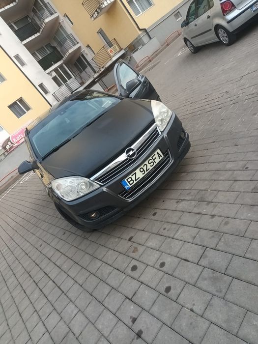 Vând Opel Astra H