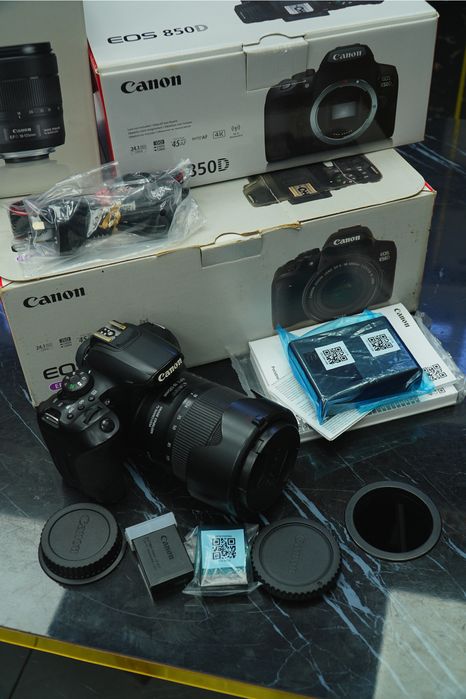 Canon EOS 850D + EF-S 18-135mm F/3.5-5.6 IS USM  | Iphone | Sony